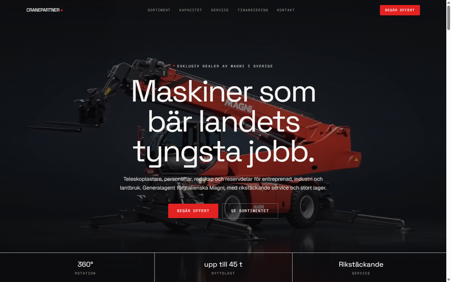 Showroom-riktningen — mörkt filmiskt hero med röd maskin